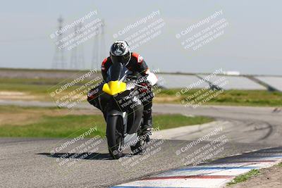 media/Mar-22-2024-CRA (Fri) [[bb9f5c8ff7]]/Trackday 1/1240pm (Wheelie Bump)/